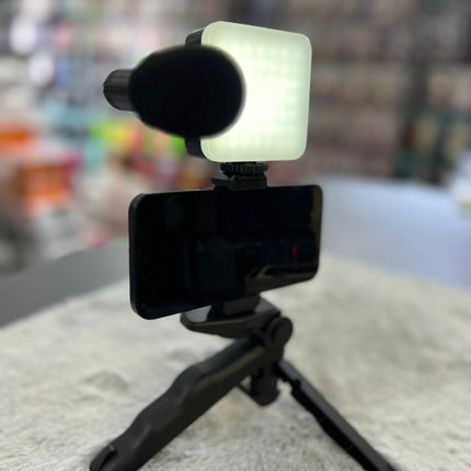 Kit Gravação com Suporte Tripé + Luz de Led e Microfone OR-PL04